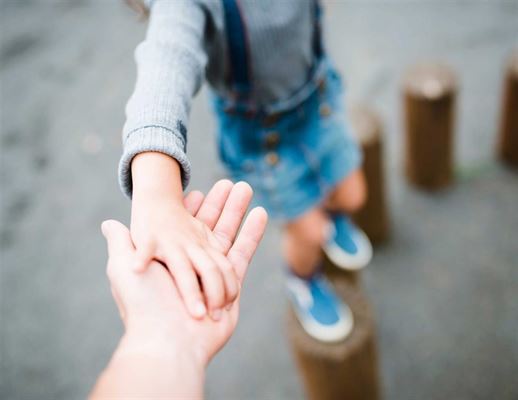 Barnets Lov – få gratis advokathjælp i alle sager om tvangsfjernelse